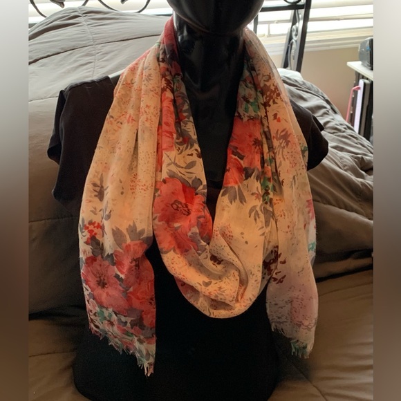 “JB & Sons” Cute Scarf With Great Colors ..  NWT - Picture 1 of 7